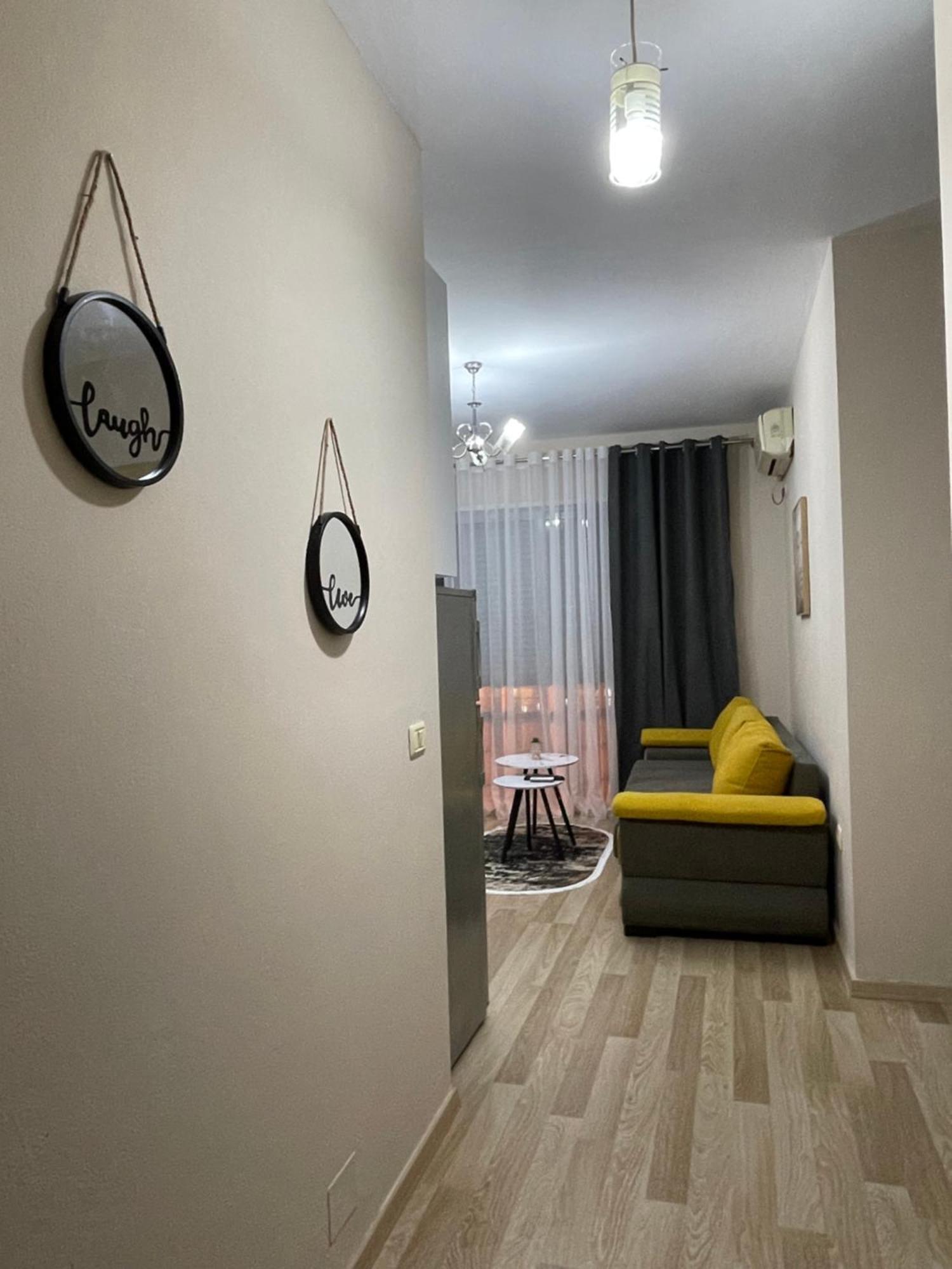 Comfort Apartment City Center Tiranë Luaran gambar